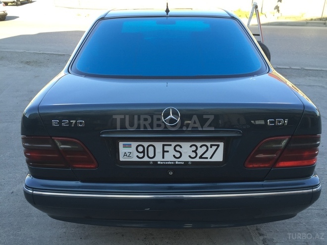 Mercedes E 270 2000, 285,678 km - 2.7 л - Bakı