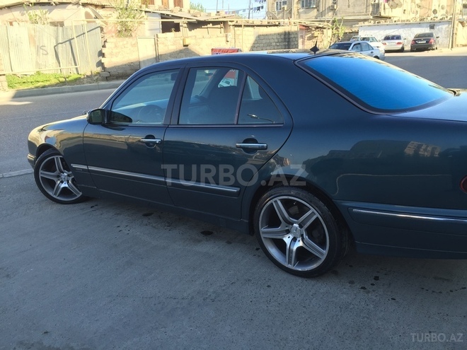 Mercedes E 270 2000, 285,678 km - 2.7 л - Bakı