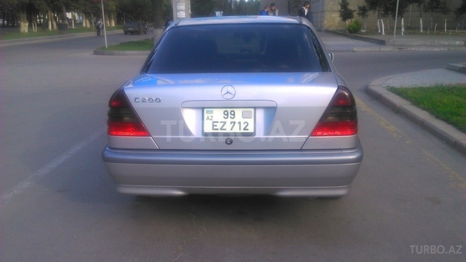 Mercedes C 200 1999, 110,000 km - 2.0 л - Sumqayıt