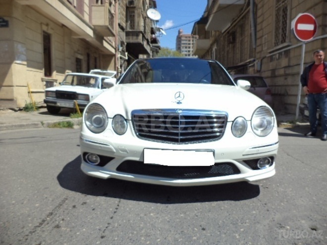 Mercedes E 350 2007, 125,000 km - 3.5 l - Bakı