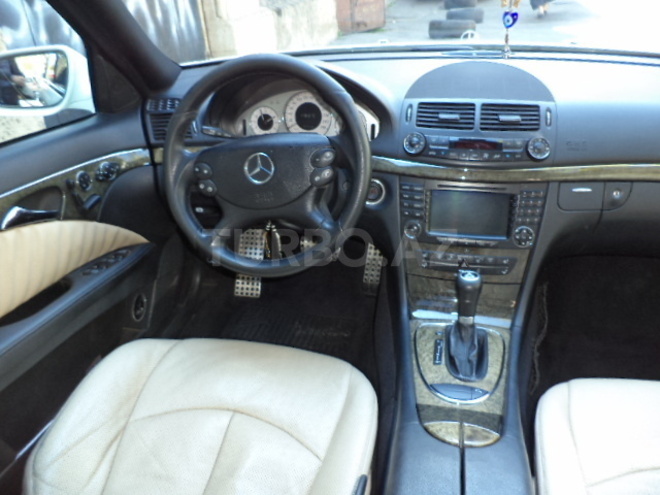 Mercedes E 350 2007, 125,000 km - 3.5 l - Bakı