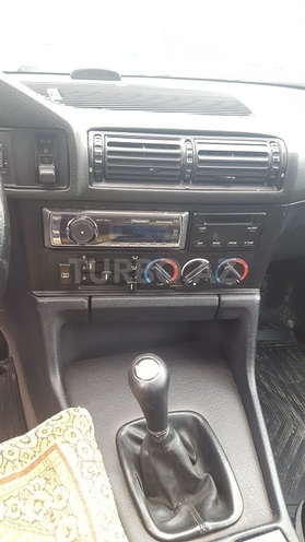 BMW 520 1992, 197,000 km - 2.0 l - Bakı