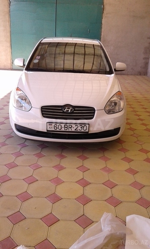 Hyundai Accent 2010, 80,200 km - 1.4 л - Tovuz