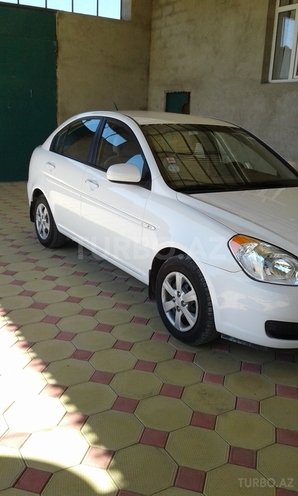 Hyundai Accent 2010, 80,200 km - 1.4 л - Tovuz