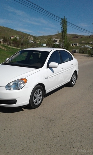 Hyundai Accent 2010, 80,200 km - 1.4 л - Tovuz
