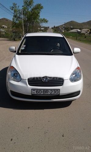 Hyundai Accent 2010, 80,200 km - 1.4 л - Tovuz