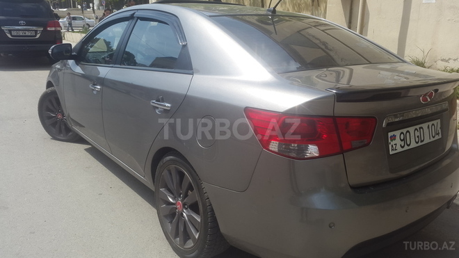 Kia Cerato 2009, 130,000 km - 2.0 l - Bakı
