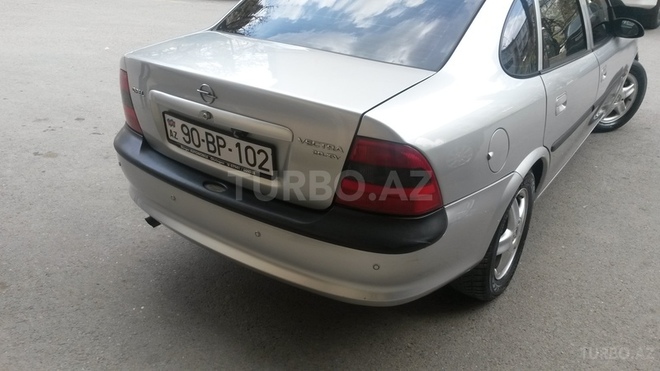 Opel Vectra 1997, 185,000 km - 2.0 l - Bakı