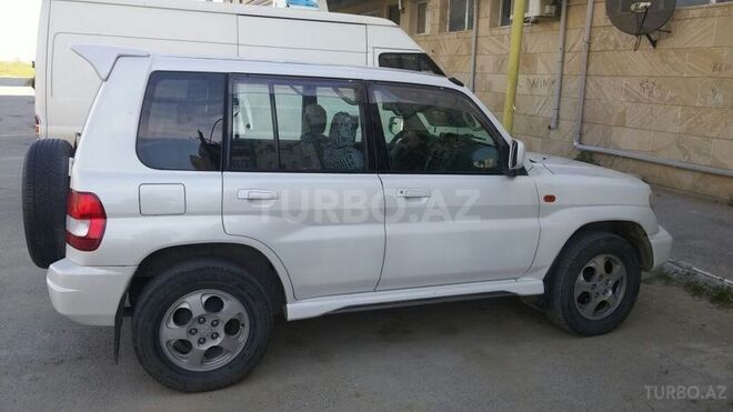 Mitsubishi Pajero io 1999, 198,255 km - 1.8 l - Bakı