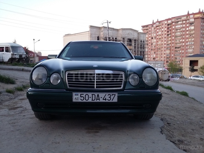 Mercedes E 230 1996, 332,244 km - 2.3 l - Bakı