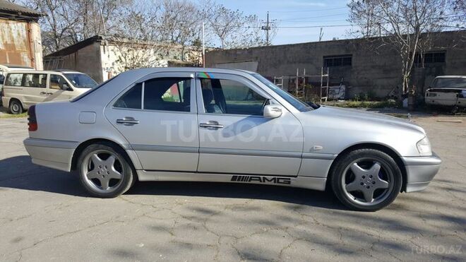 Mercedes C 220 1998, 281,567 km - 2.2 л - Bakı