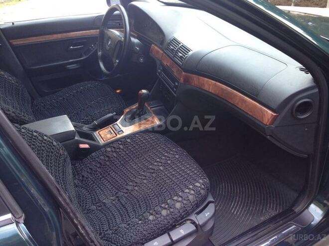BMW 523 1997, 250,000 km - 2.5 l - Sumqayıt