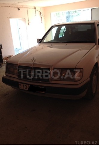 Mercedes E 230 1992, 215,000 km - 2.3 l - Bakı