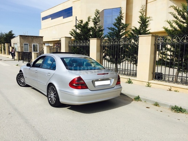 Mercedes E 220 2002, 248,200 km - 2.2 l - Bakı