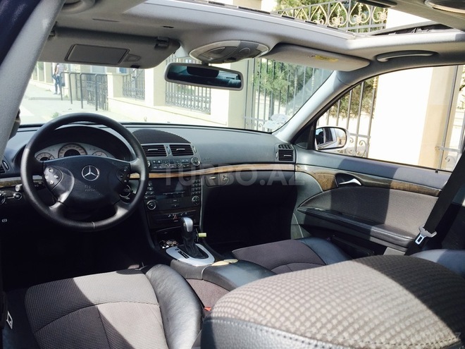 Mercedes E 220 2002, 248,200 km - 2.2 l - Bakı