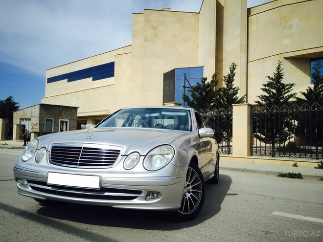 Mercedes E 220 2002, 248,200 km - 2.2 l - Bakı