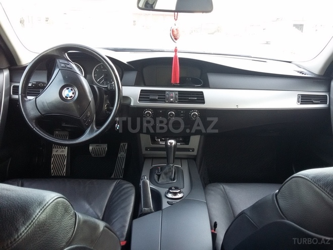 BMW 525 2005, 145,000 km - 2.5 l - Bakı