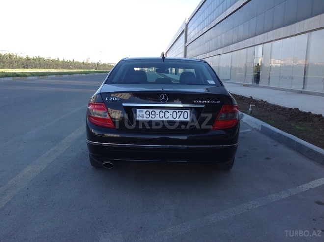 Mercedes C 200 2010, 106,500 km - 1.8 л - Bakı