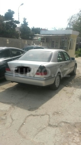 Mercedes C 220 1994, 270,000 km - 2.2 л - Bakı
