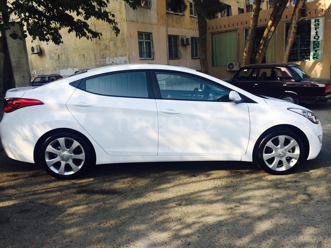 Hyundai Elantra 2012, 16,000 km - 1.6 l - Bakı