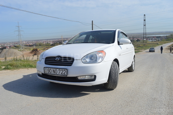 Hyundai Accent 2009, 140,000 km - 1.6 л - Bakı