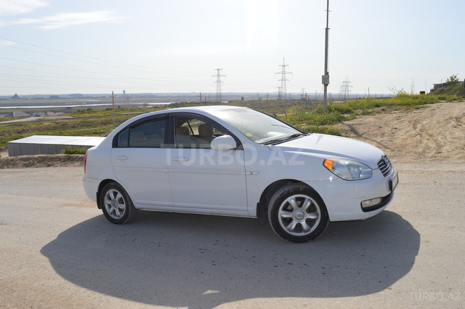 Hyundai Accent 2009, 140,000 km - 1.6 л - Bakı
