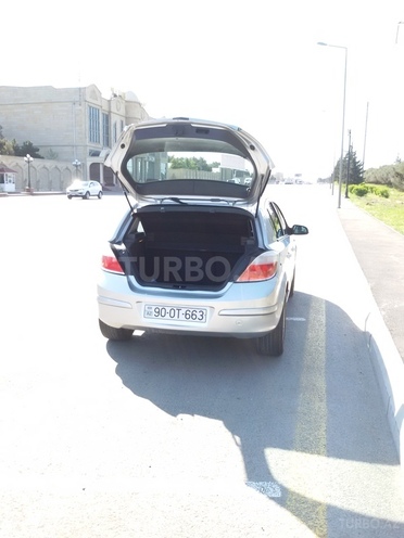 Opel Astra 2005, 143,000 km - 1.8 l - Bakı