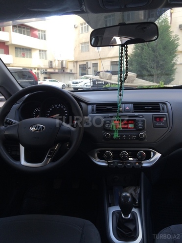 Kia Rio 2015, 8,700 km - 1.4 л - Bakı