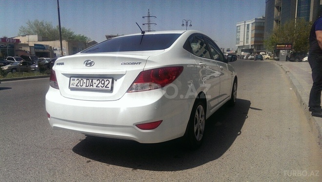 Hyundai Accent 2011, 55,000 km - 1.6 l - Bakı