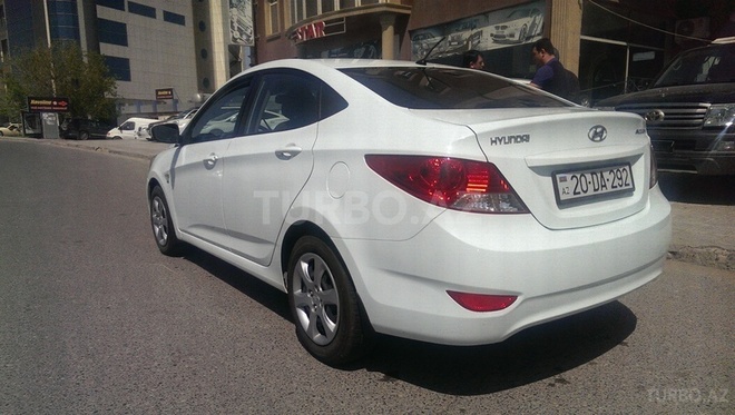 Hyundai Accent 2011, 55,000 km - 1.6 l - Bakı