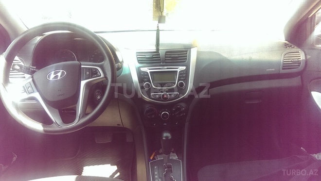 Hyundai Accent 2011, 55,000 km - 1.6 l - Bakı