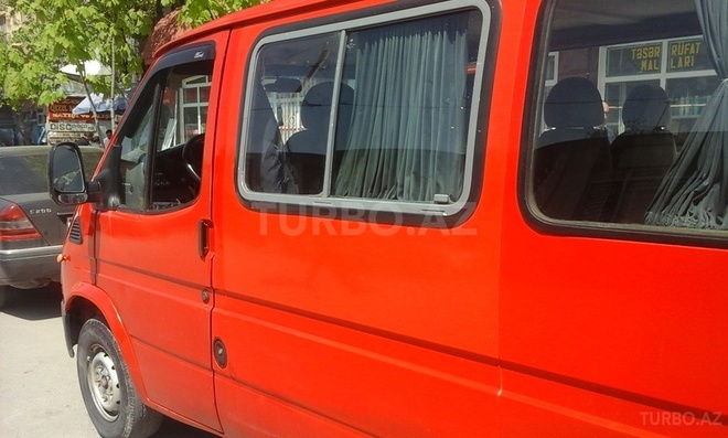 Ford Transit 1999, 320,000 km - 2.4 l - İsmayıllı