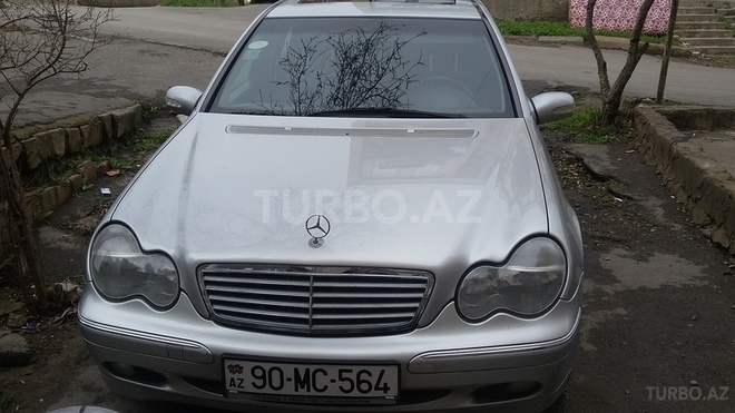 Mercedes C 200 2000, 181,500 km - 2.0 l - Bakı