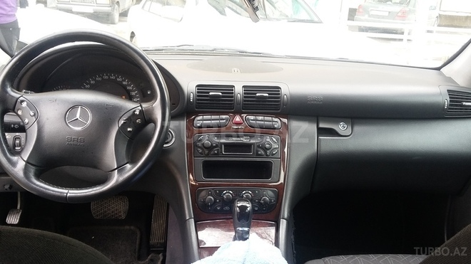 Mercedes C 200 2000, 181,500 km - 2.0 l - Bakı