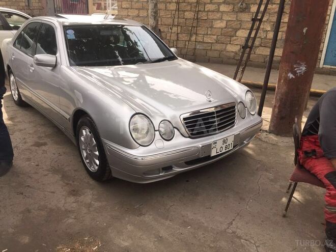 Mercedes E 320 2000, 115,000 km - 3.2 l - Gəncə