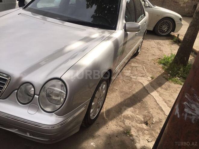 Mercedes E 320 2000, 115,000 km - 3.2 l - Gəncə