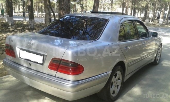 Mercedes E 300 1998, 317,502 km - 3.0 l - Bakı