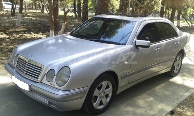 Mercedes E 300 1998, 317,502 km - 3.0 l - Bakı