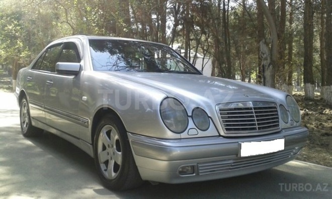 Mercedes E 300 1998, 317,502 km - 3.0 l - Bakı