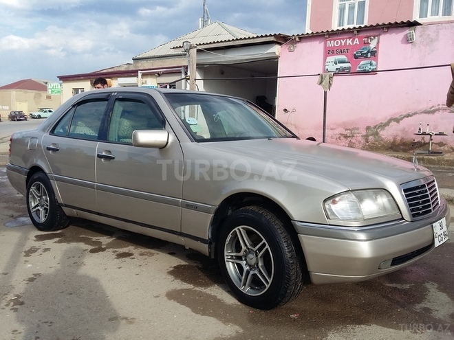 Mercedes C 220 1995, 350,000 km - 2.2 l - Bakı