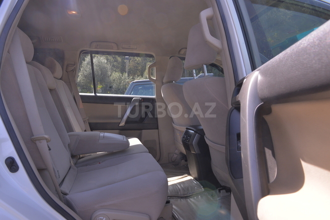 Toyota Prado 2010, 108,500 km - 2.7 l - Bakı