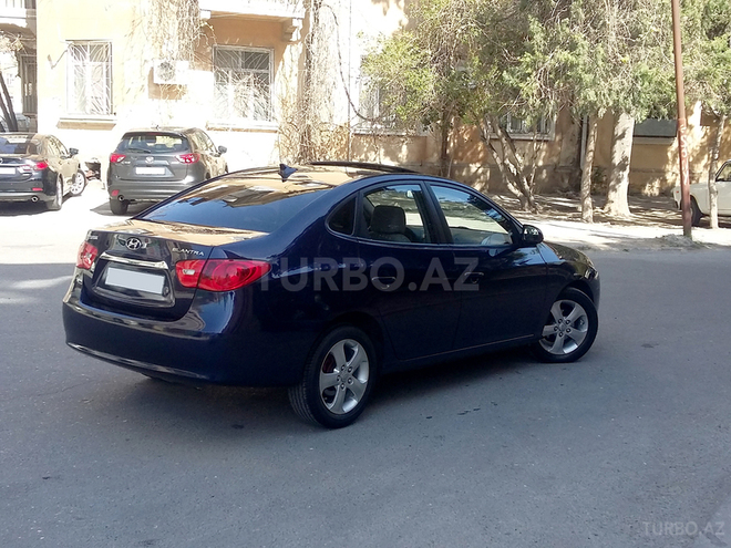 Hyundai Elantra 2010, 132,400 km - 2.0 l - Bakı