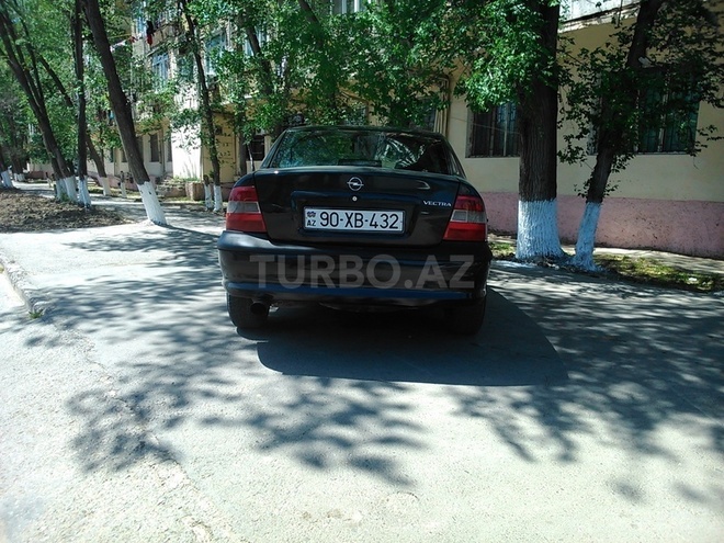 Opel Vectra 1997, 200,000 km - 1.6 l - Sumqayıt