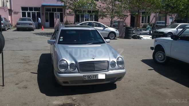 Mercedes E 240 1998, 240,000 km - 2.4 l - Bakı