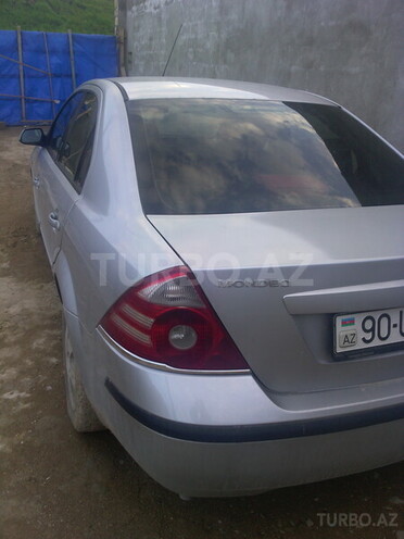Ford Mondeo 2002, 250,000 km - 2.0 l - Bakı