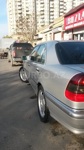 Mercedes C 180 1998, 320,000 km - 1.8 l - Bakı