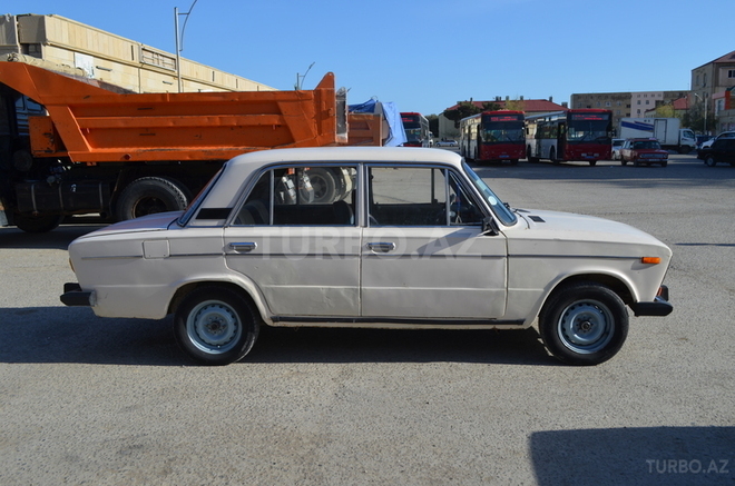 LADA (VAZ) 2106 1985, 60,000 km - 1.5 l - Bakı