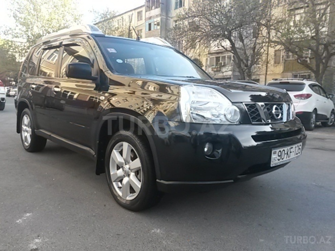 Nissan X-Trail 2011, 80,000 km - 2.5 l - Bakı