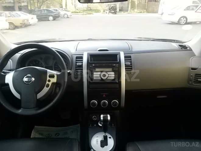 Nissan X-Trail 2011, 80,000 km - 2.5 l - Bakı
