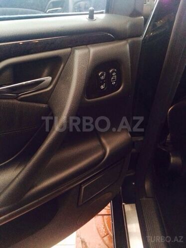 Mercedes E 320 2001, 245,000 km - 3.2 l - Sumqayıt